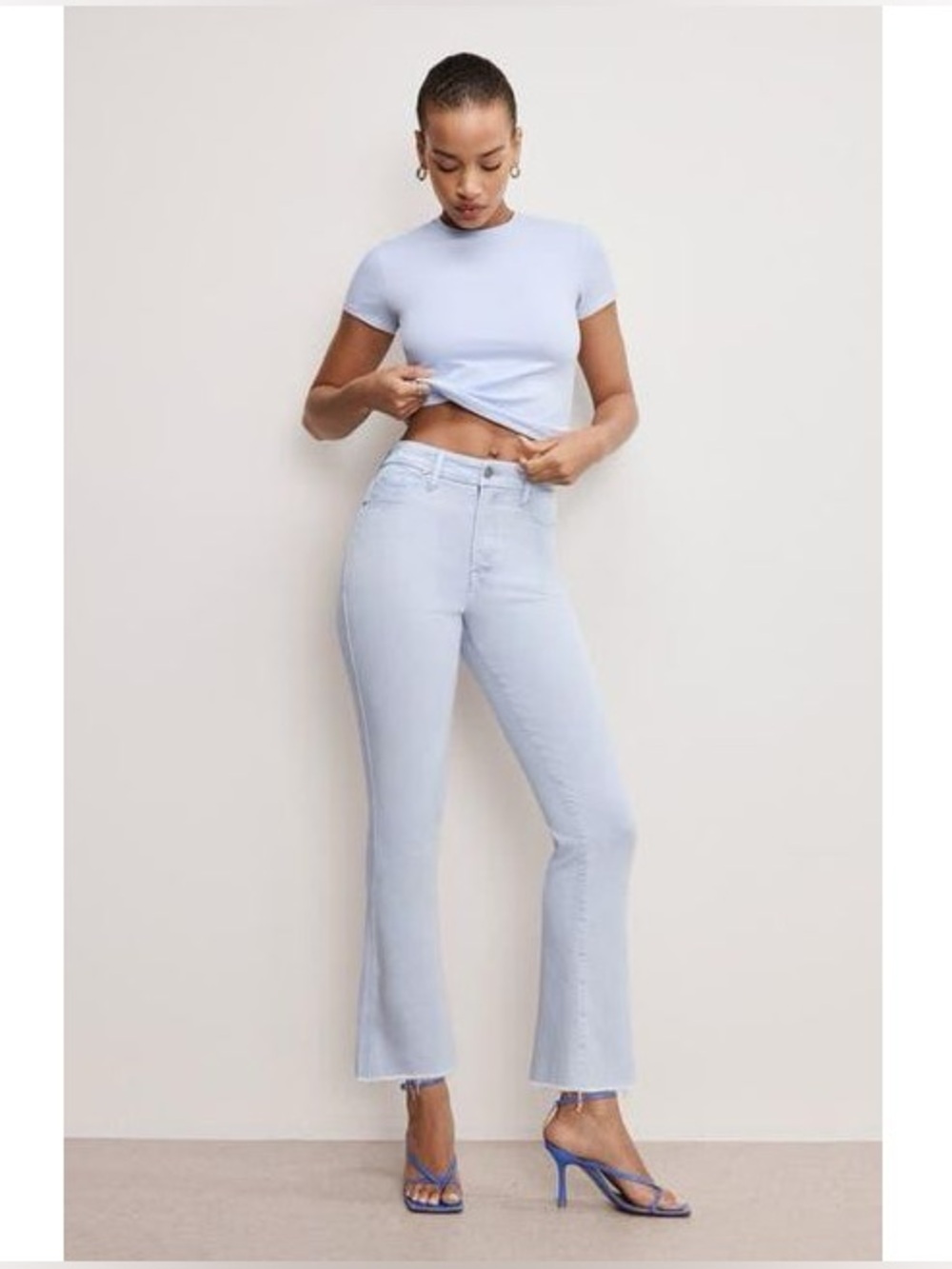 Good American Jeans Size 14/32 High Rise Raw Hem Light Wash